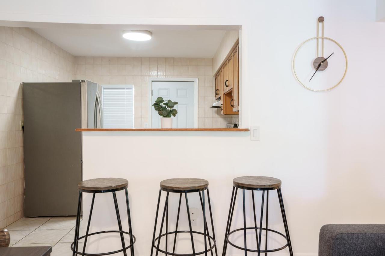 Modern 3-Bedroom In The Heart Of Wynwood Art District Майами Экстерьер фото
